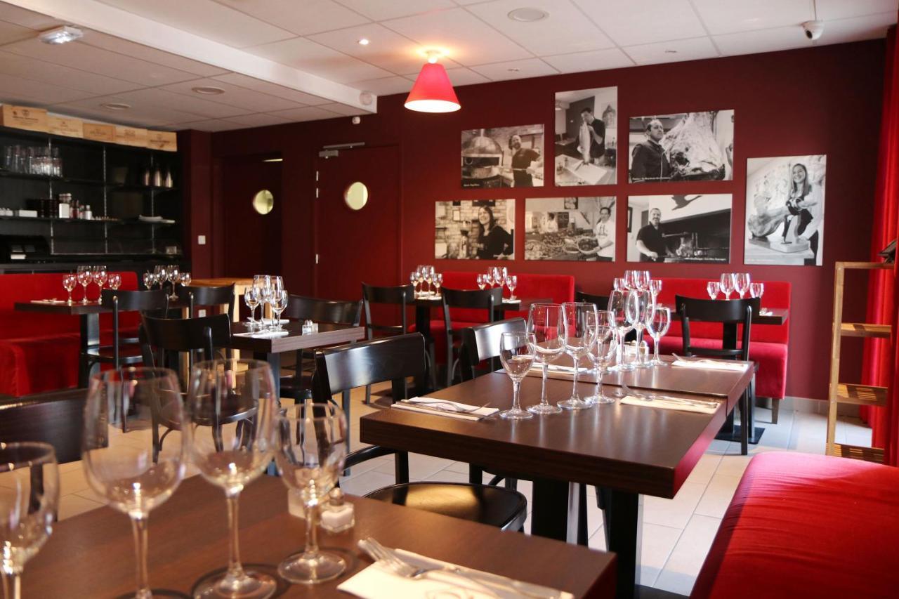 Le Quarre Hotel Bistrot Bruguieres Bagian luar foto