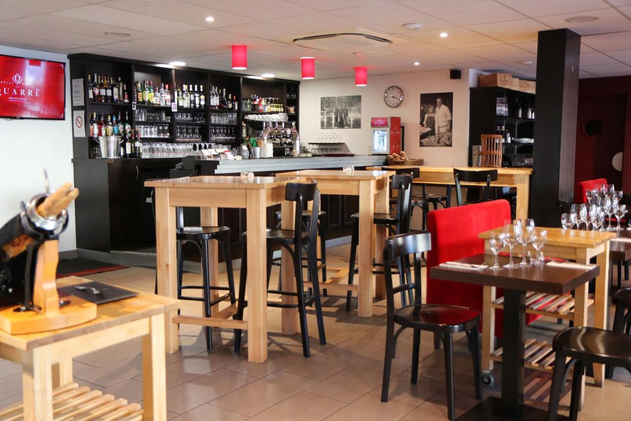 Le Quarre Hotel Bistrot Bruguieres Bagian luar foto